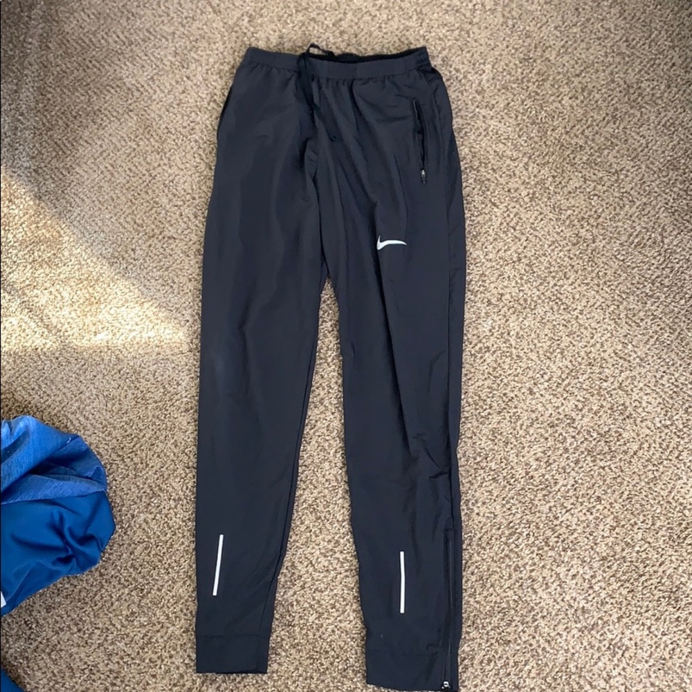 Nike track pant/ joggers